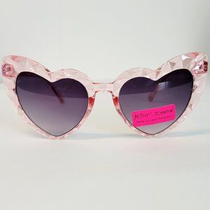 Betsey Johnson True to Heart Womens Faceted Pink Heart Frame Sunglasses NWOT